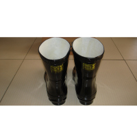 新天正 绝缘靴 35KV (单位:双)