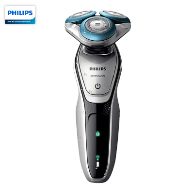 飞利浦(PHILIPS) 电动剃须刀 S6011/05 三刀头干湿双剃全身水洗快充1小时进口刀头