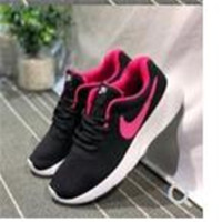 耐克NIKE 女子 休闲鞋812655