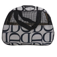 力士(LUX)D字洗漱包套装包含(牙膏、沐浴露、牙刷、牙具筒、洗漱包、洗发水、毛巾、香皂)