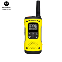 摩托罗拉 MOTOROLA 对讲机T92对讲机公众免执照可潜水户外必备手台