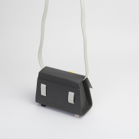 MATTER MATTERS GALLERY 牛皮几何造型纯皮小方腰包/单肩斜挎包 深灰色