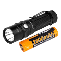 Fenix菲尼克斯RC11 户外便携USB充电小手电强光超亮防水LED手电筒