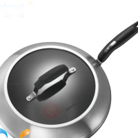 苏泊尔(SUPOR)火红点钛金刚无油烟炒锅·钢玻盖PC32HA3