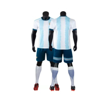 HORSENEW 足球运动套装 (球衣 球服 护套 袜子)