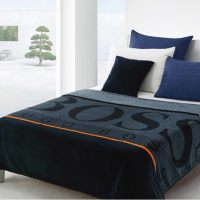 BOSS HUGO BOSS GRAPHIC仿棉毯HBMT-013