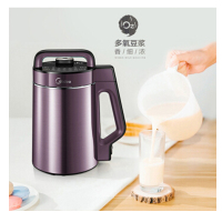 美的豆浆机WHK13W71