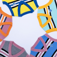 小天鹅男童V领套头针织衫