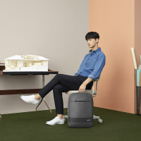 新秀丽双肩包18013