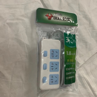 公牛(bull)插座3位3控 全长1.8米 保护门 GN-314