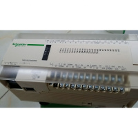 施耐德 喷淋泵控制模块TM218LDA24DRN+TM2D0CKN(扩展模块)