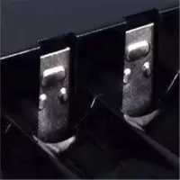 公牛备用电池充电器
