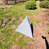 升广科技折叠式模拟三角锥(40个/箱)尺寸展开后高1米,占地0.45平方米,净重1.3千克 40套/箱,55千克