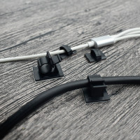 线扣粘贴式固定架，材质：塑料，背部为不干胶，20个/包