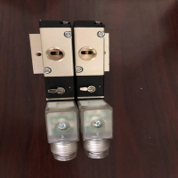 侧封门电磁阀 290