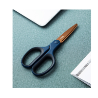 得力剪刀镀钛不粘胶手账剪刀弧线刀刃居家用安全圆头6053