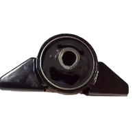 TRW 猎豹黑金刚前差速器托架胶套