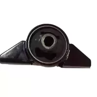 TRW 猎豹黑金刚前差速器托架胶套