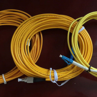 电信级尾纤 FC-LC 30m/根
