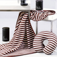 金丝莉(kintheri) （毯子+U型枕）无微不至组合