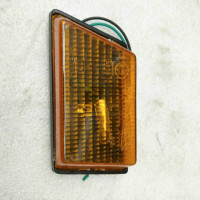 TLSF 前脸侧板转向灯(切边灯)-左 重汽斯太尔ZZ3192 斯太尔10吨自卸车