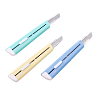 得力(deli) 2038 带保护套小号美工刀裁纸刀 壁纸刀小刀 颜色随机 2038(SW)
