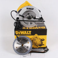 得伟(DEWEI)185mm 电圆锯 DWE561-A9