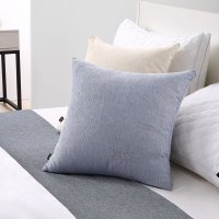 HUGO BOSS绣花LOGO灯芯绒靠垫(灰色)HBKD-001