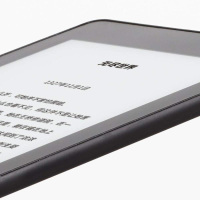 Kindle 阅读器 paperwhite 8g