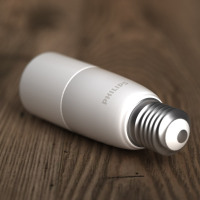 歌派 E27螺口柱形节能超亮蜡烛9.5W台灯吊灯泡节能灯 白光6500K 飞利浦LED小柱灯