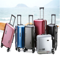 浮游客拉杆箱