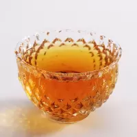 Z009162束氏 核心产区 福鼎白茶 牡丹饼 原叶茶老白茶 白牡丹茶饼（2007年）礼盒装