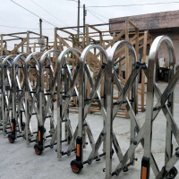 伸缩栏杆/告诉路障围栏 6米长