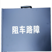 8米手动路障阻车路障绿色