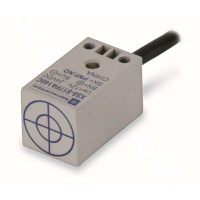 施耐德 Schneider Electric XS8S173PAL2C 电感式接近开关,XS8S17PA140C