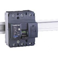 施耐德 Schneider Electric NG125小型断路器NG125H-C40A/3P(包装数量 1个)