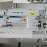 缝纫机 上工工业平缝机 进口旋梭