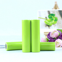 18650锂电池3.7V充电大容量平头电池2000mah