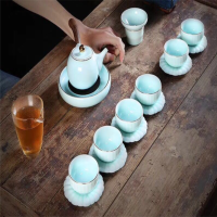 17头侧把年年有余茶具套装 (单位:套)