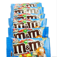 "m&m's脆芯牛奶巧克力豆24g "