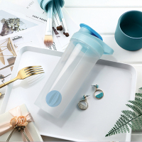 菲驰（VENES）塑料杯健身运动水杯 卡尔顿蛋白粉杯 VB212-700