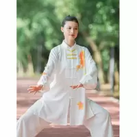 太极服白色枫叶