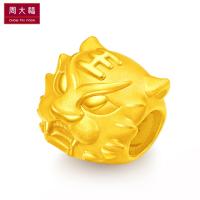 周大福 喜狮系列 龙腾虎跃虎头 定价足金黄金转运珠/吊坠 R22587