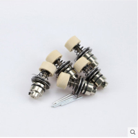 电脑平车夹线器组件（44）