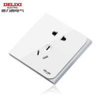 德力西(DELIXI)明装五孔插座