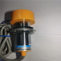 ZT 接近开关 220V 400MA SC-2020A