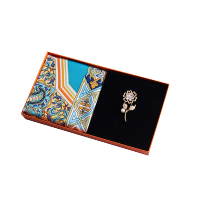 桑柏 小方巾+胸针套装