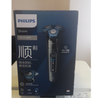 飞利浦电动剃须刀S7732