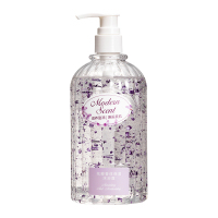 名创优品(MINISO)花瓣香体保湿沐浴露480ml(两瓶)