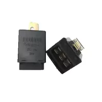 东风EQ1118 刮水间歇器 继电器总成 雨刷继电器